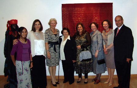 Group photograph of the distinguished guests at the opening of the exhibition.